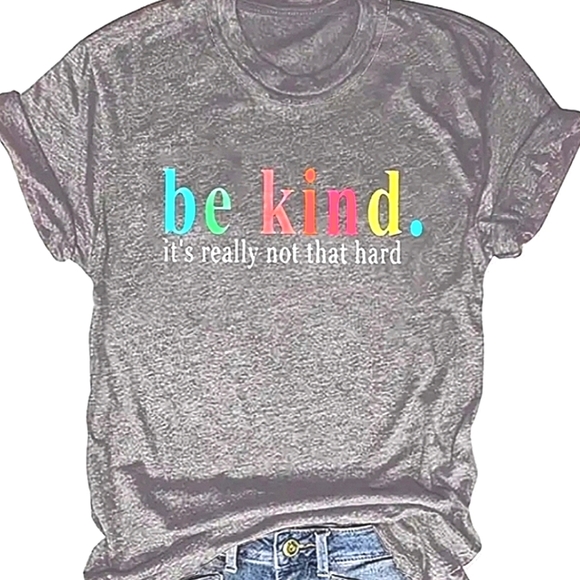 BE KIND.  GRAPHIC TSHIRT TEE. SIZES AVAILABLE - Picture 3 of 6